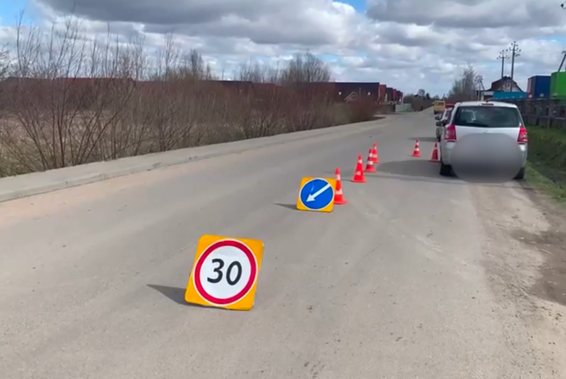 В Гурьевском округе «Опель» сбил школьника, перебегавшего дорогу не по переходу