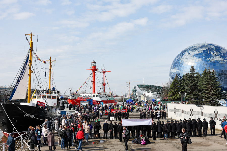 Селедка под сакурой: как прошел самый известный в России калининградский праздник (фото)
