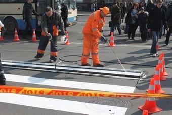 Власти предупреждают о заторах на Московском проспекте из-за рисования «зебр»