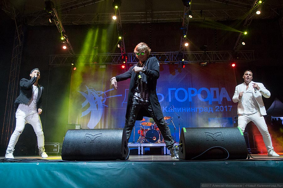 Бесконтактный зоопарк: самый удачный гала-концерт Дня города в Калининграде