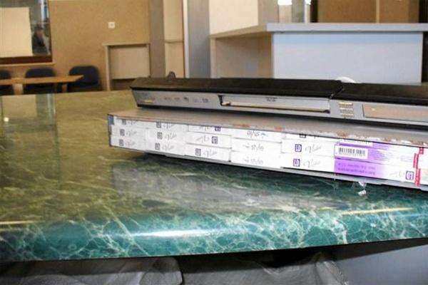 В надгробии и между вафлями: тайники сигаретных контрабандистов Польши (+фото)