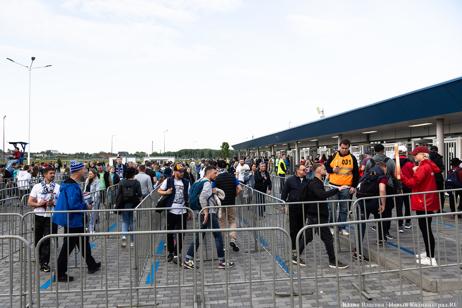 «Балтика» проиграла «Рубину», оба клуба вышли в Премьер-лигу: фоторепортаж «Нового Калининграда»