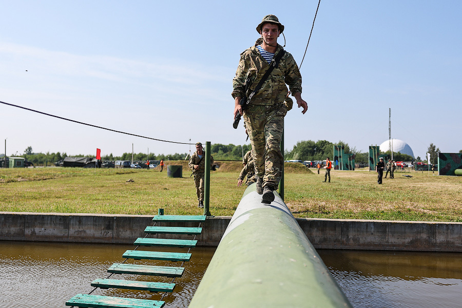 И Гвинея тоже: на конкурс в Хмелевку «высадился» десант из дружественных стран (фото)