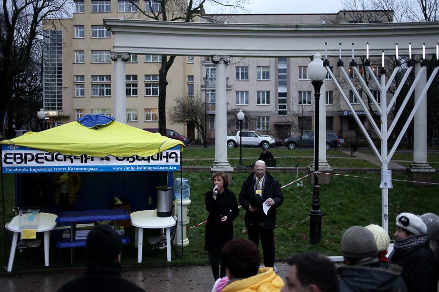 Ты ж мене пидманула, Хава нагила и цыганские пляски: как в Калининграде праздновали Хануку