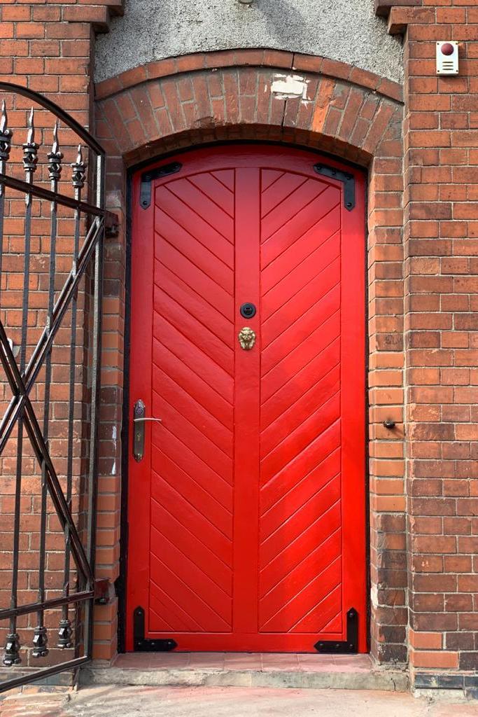 В Доме смотрителя Высокого моста начал работу музей открыток