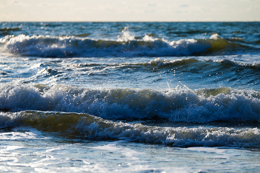 В Янтарном погиб 83-летний бывший пловец, купавшийся в море