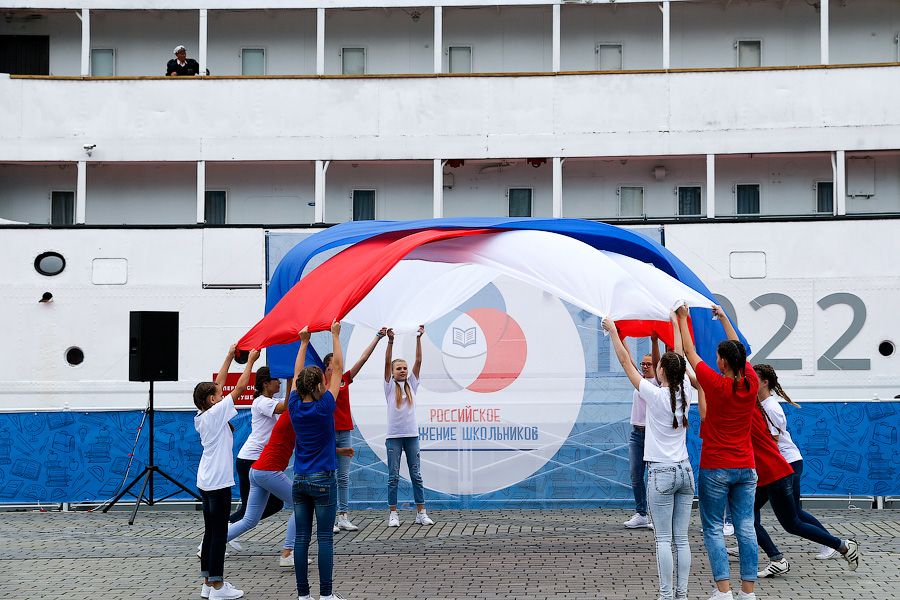 Ликуй, пионерия!: Российское движение школьников пришло в Калининград