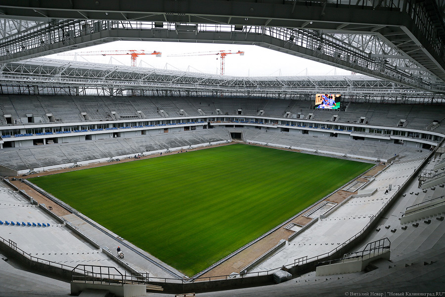 Минстрой рекомендовал подрядчику стадиона к ЧМ в Калининграде увеличить число строителей на объекте