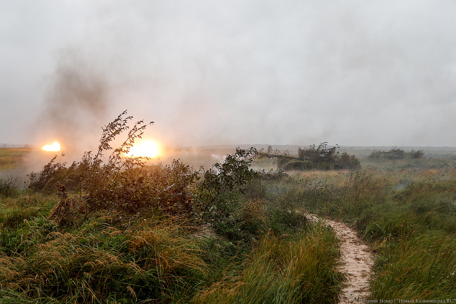 В бой идут мотострелки: учения «Запад-2017» в Калининградской области