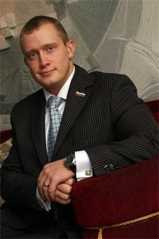 Из совета по туризму исключили депутата, предлагавшего легализовать проституцию