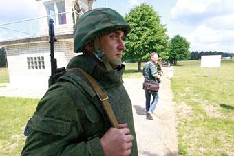 Областные власти планируют отправить осенью в армию 2 тысячи юношей