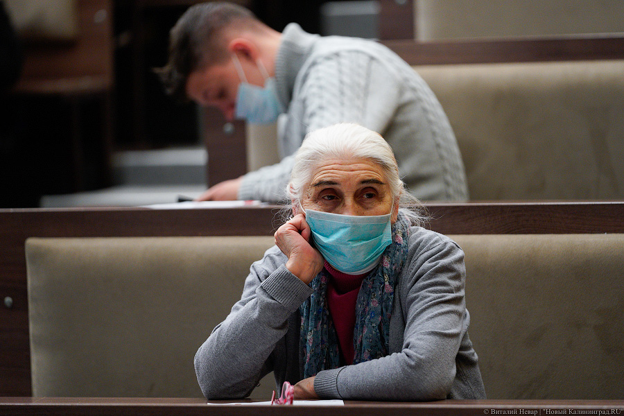 И взрослые, и дети: как в БФУ провели «Тотальный диктант» (фото)