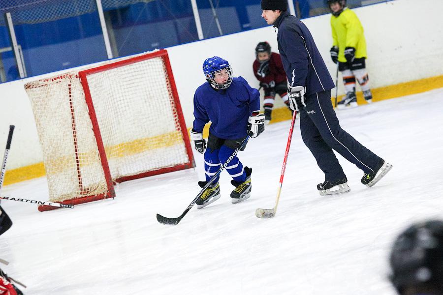 Игровые тренировки по хоккею для детей