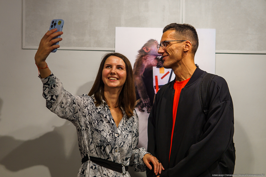 Хлеб, колбаса и «Синие носы»: в Калининграде открылся «Кухонный супрематизм» (фото)