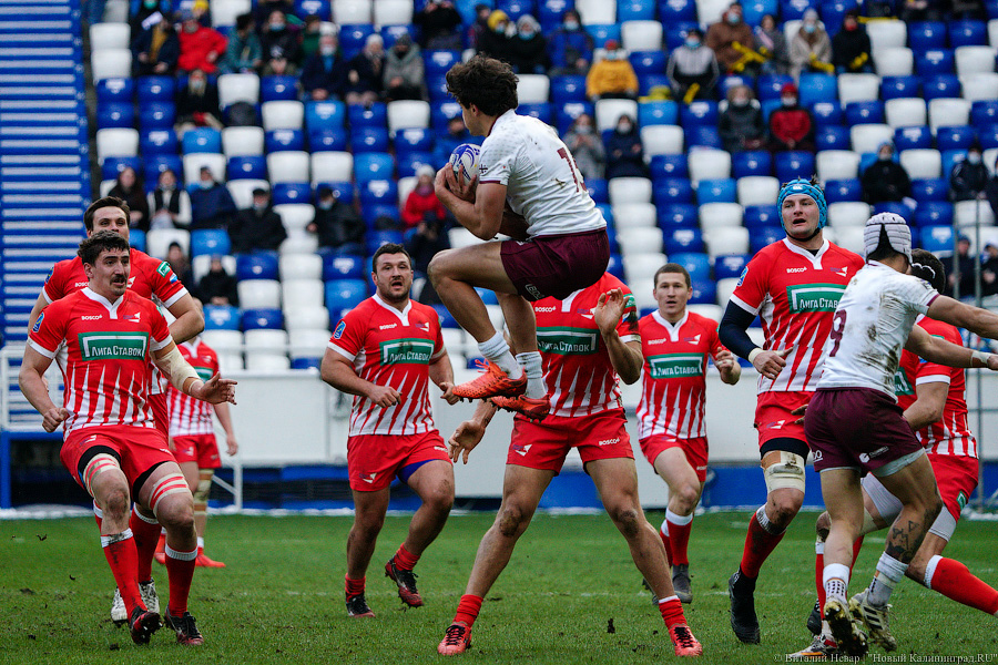 На стадионе «Калининград» снова сыграли в регби. Вот как Россия проиграла Грузии