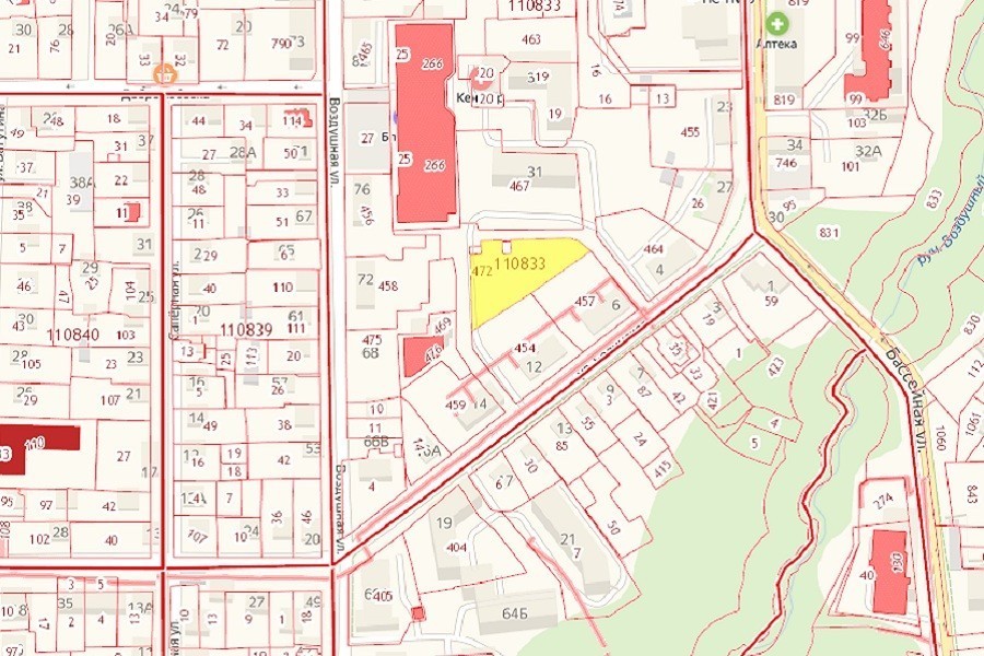 Застройщик получил разрешение вырубить 73 дерева на ул. Белинского