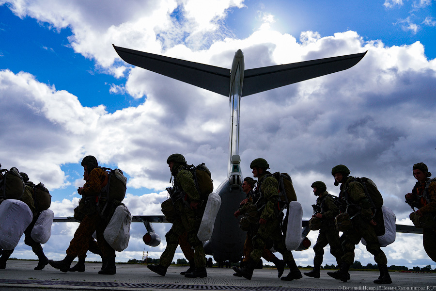 Псковский десант в Калининградской области: в России продолжаются учения «Запад-2021» (фото)