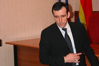 Власенко - депутату Лопате: поздравляю, вы богаче, чем я