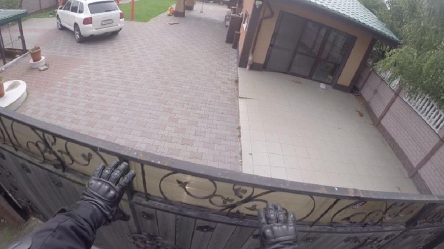 «С дозами в трусах»: под Гурьевском полиция накрыла банду женщин-наркодилеров