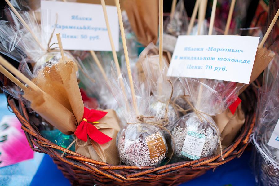 «Привет, а что ты ешь?»: как прошла Рождественская ярмарка 