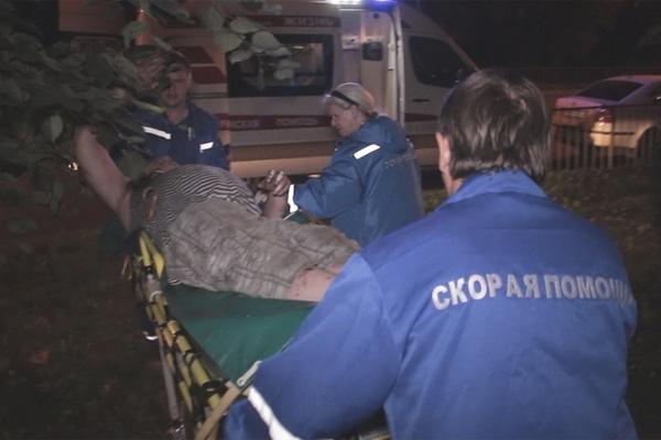 Из-за мужчины, выломавшего газовую трубу, полиция эвакуировала жильцов дома (фото)