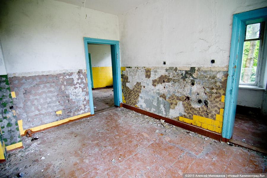 Конец Чехоши: школа поселка Чехово в фотопроекте «Пустые дома»