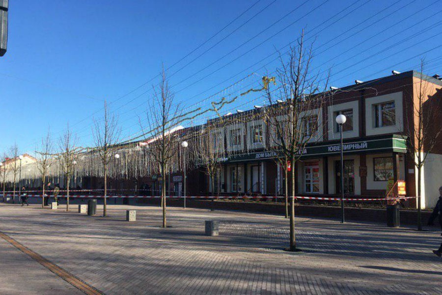 В Калининграде оцепили ул. Баранова, людей эвакуировали (фото)