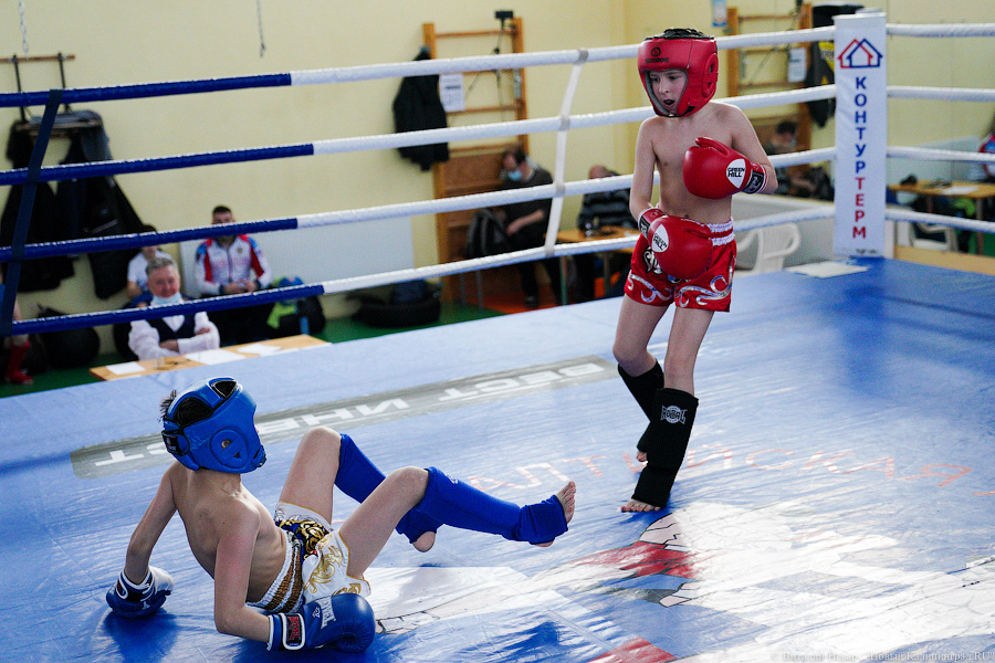 «Ударный» день: в Калининграде прошел чемпионат области по кикбоксингу