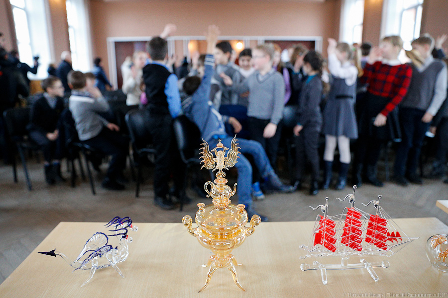 Губернаторский номер: как Антон Алиханов в Гвардейск ездил