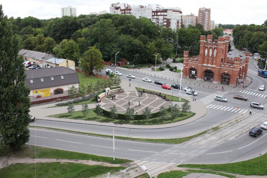 Две полуротонды: архитекторы показали эскиз сквера у Королевских ворот (фото)