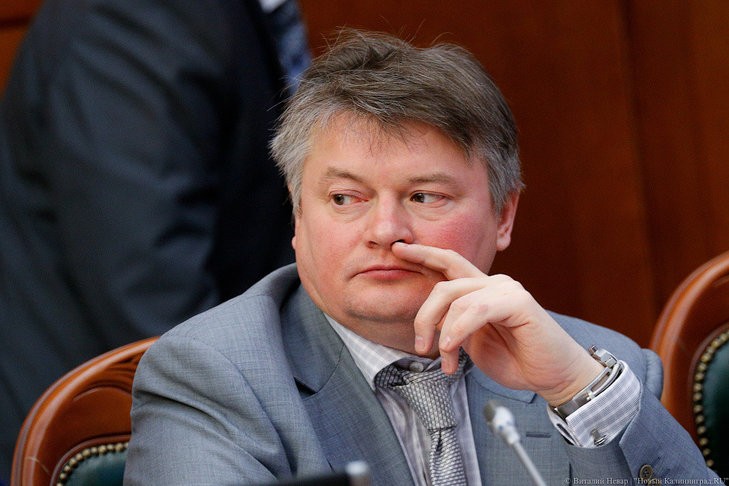 Батанов сравнил финансовый блок правительства с «Людьми в черном»