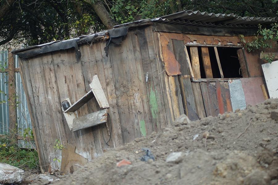 «Пользовались халявой 15 лет»: мэрия продолжает сносить гаражи на Костикова 