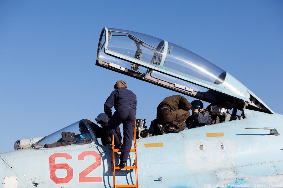 «Реактивные лётчики»: фоторепортаж с учебно-тренировочных полетов штурмовой авиации