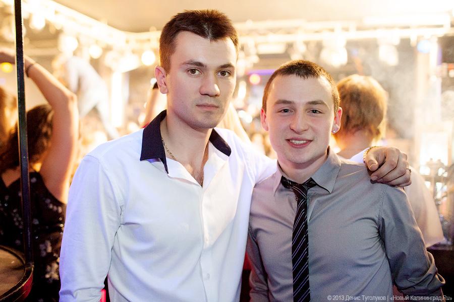 Певец Дензел: «В России лучшие суши в мире»