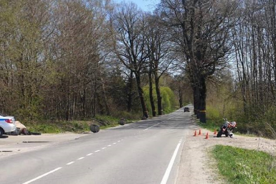 В Зеленоградском районе в ДТП пострадал выехавший на «встречку» мотоциклист (фото)