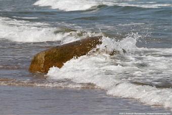 В Балтийске в районе городского пляжа в море утонул 16-летний подросток