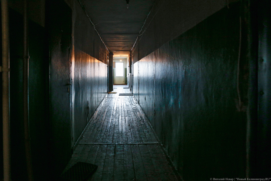 Эдик варит «крокодил»: каково жить в доме с наркопритоном