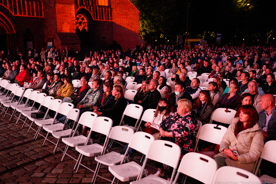 Опера с Хабенским: на острове Канта открылся фестиваль «Территория мира» (фото)