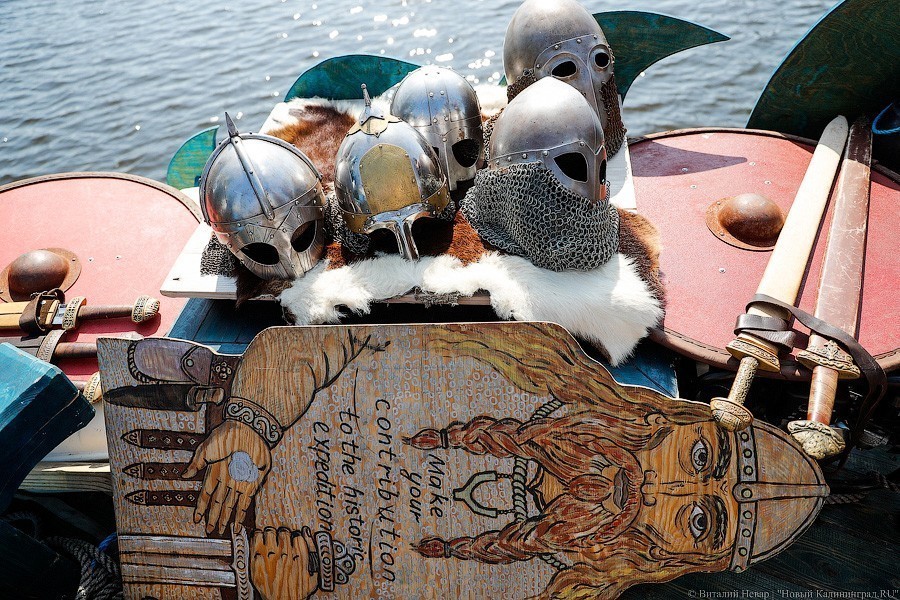 В Калининград пришел «Змей Горыныч». Мы побывали в его «чреве» (фото) (видео)