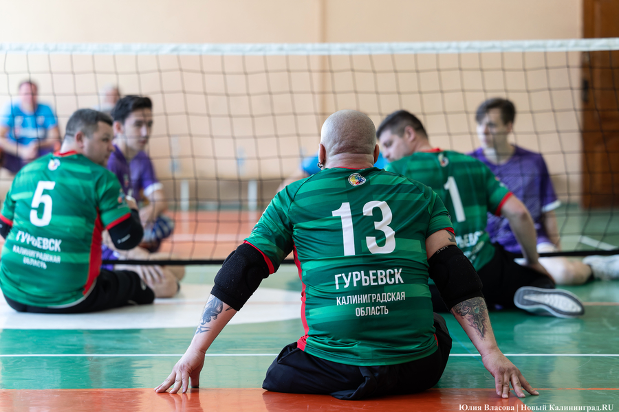 Нет ничего невозможного: в Гурьевске представили сборную области по волейболу сидя (фото)