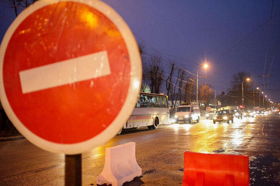 На ул. Огарева временно ограничивается движение транспорта 