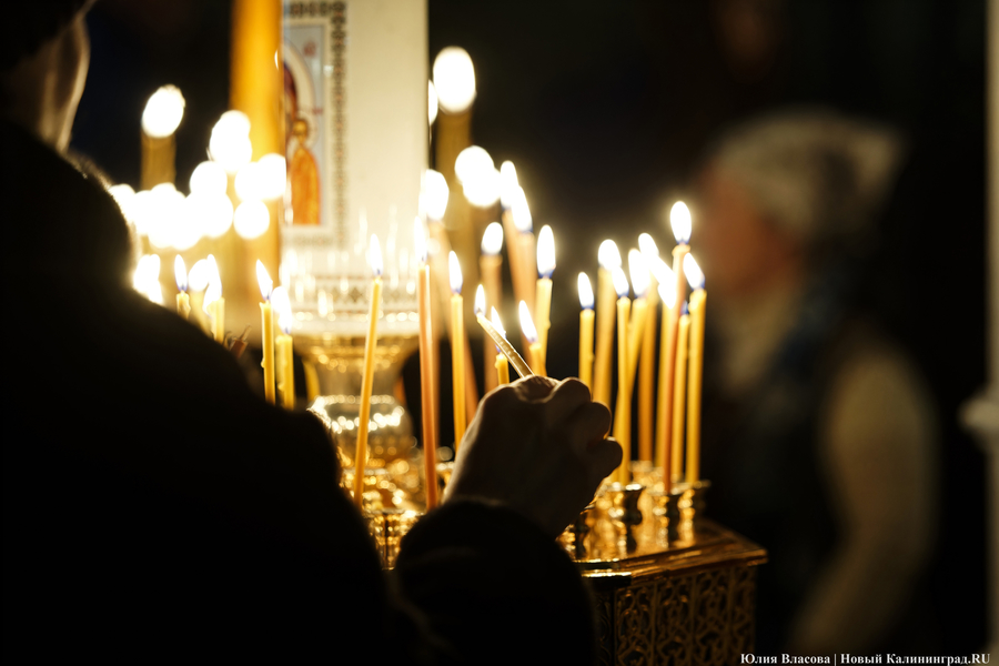 Свет Рождества: как в Калининграде прошла праздничная служба