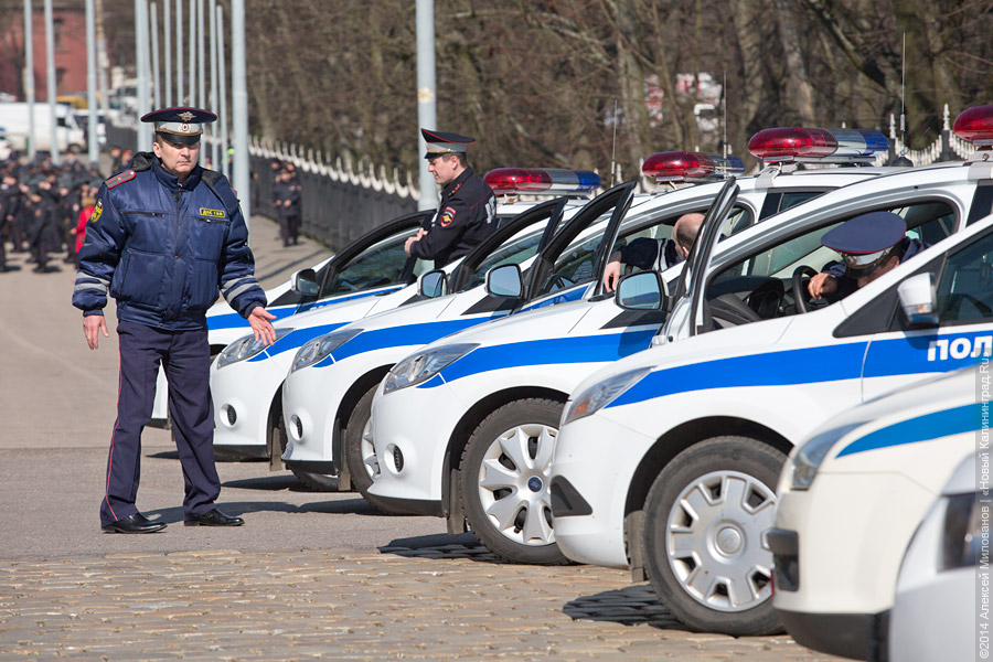 Водителей обязали надевать светоотражающие жилеты при выходе из авто за городом