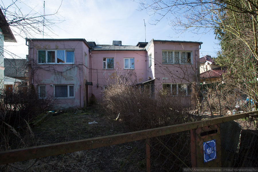 Кранц под снос: власти Зеленоградска освобождают центр от старых домов (фото)