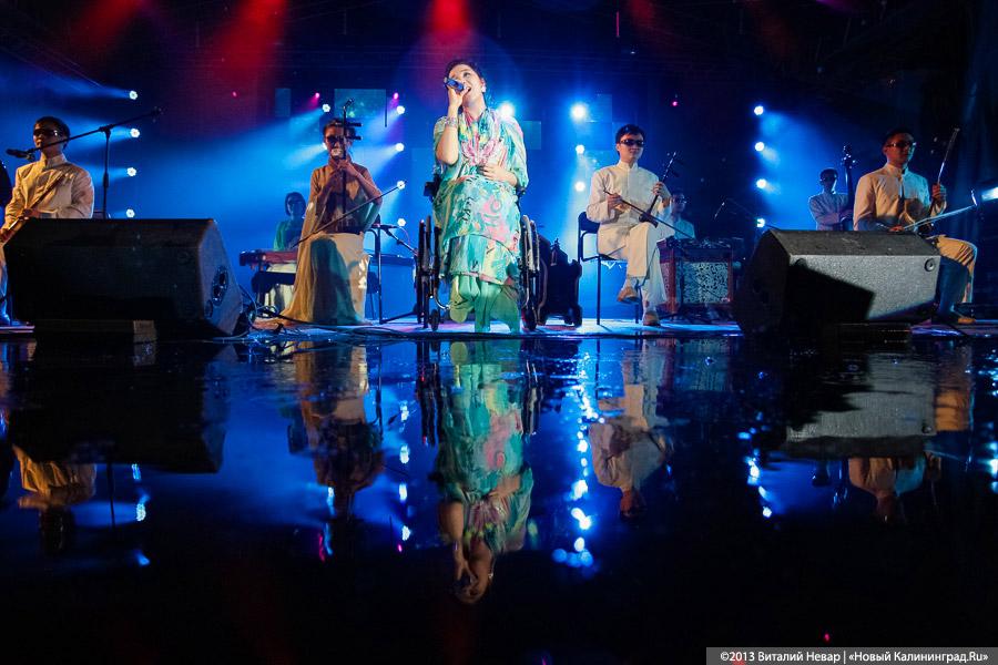 Made in China: на «Территории мира» выступил коллектив из Поднебесной