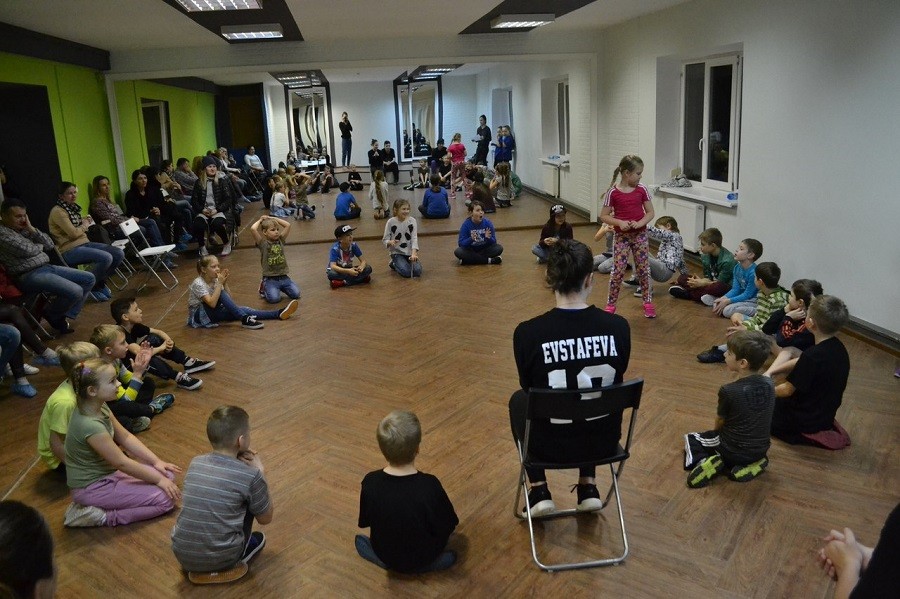 Студия танца «Экзерсис» открывает для детей незабываемый танцевальный лагерь