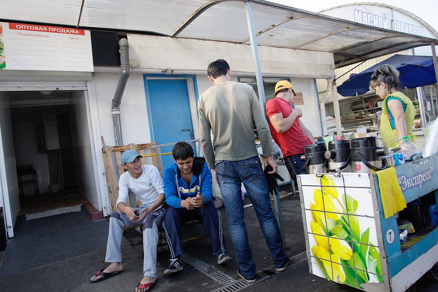 Мусевич заявил об «усилении пресса» на уличных торговцев в Калининграде перед ЧМ