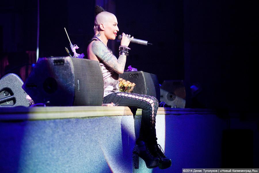 Женщина, которая поёт: сольные концерты Наргиз в Калининграде собрали аншлаги