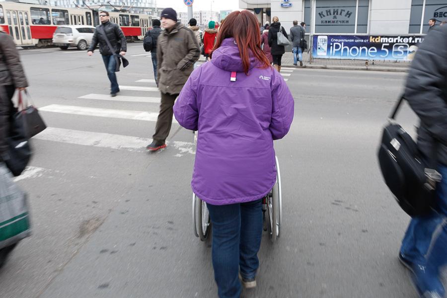 «Так и живем!»: как повернуть водителей троллейбусов Калининграда лицом к инвалидам