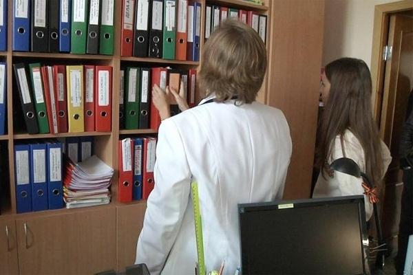 В Службе по тарифам прошел обыск, против руководителя возбуждено дело (фото)